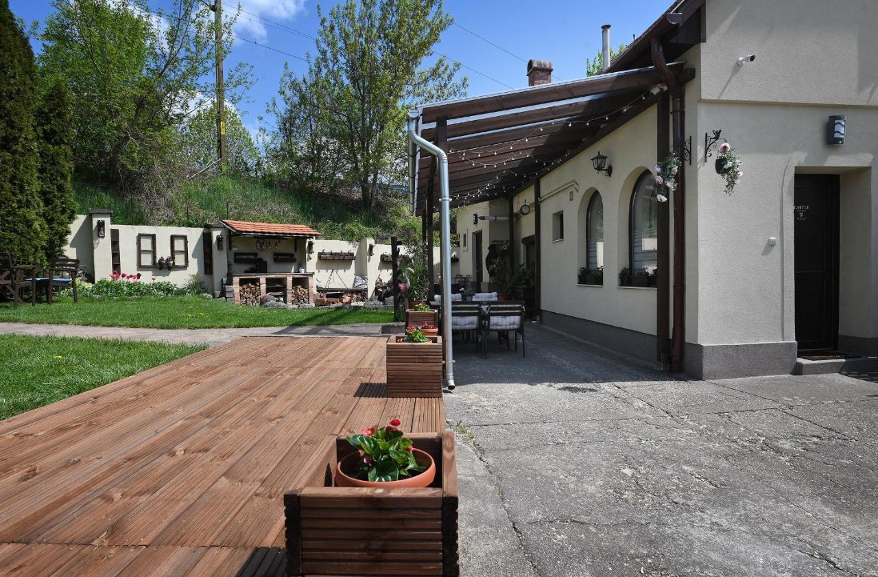 Castle Garden Apartman Erlau Exterior foto